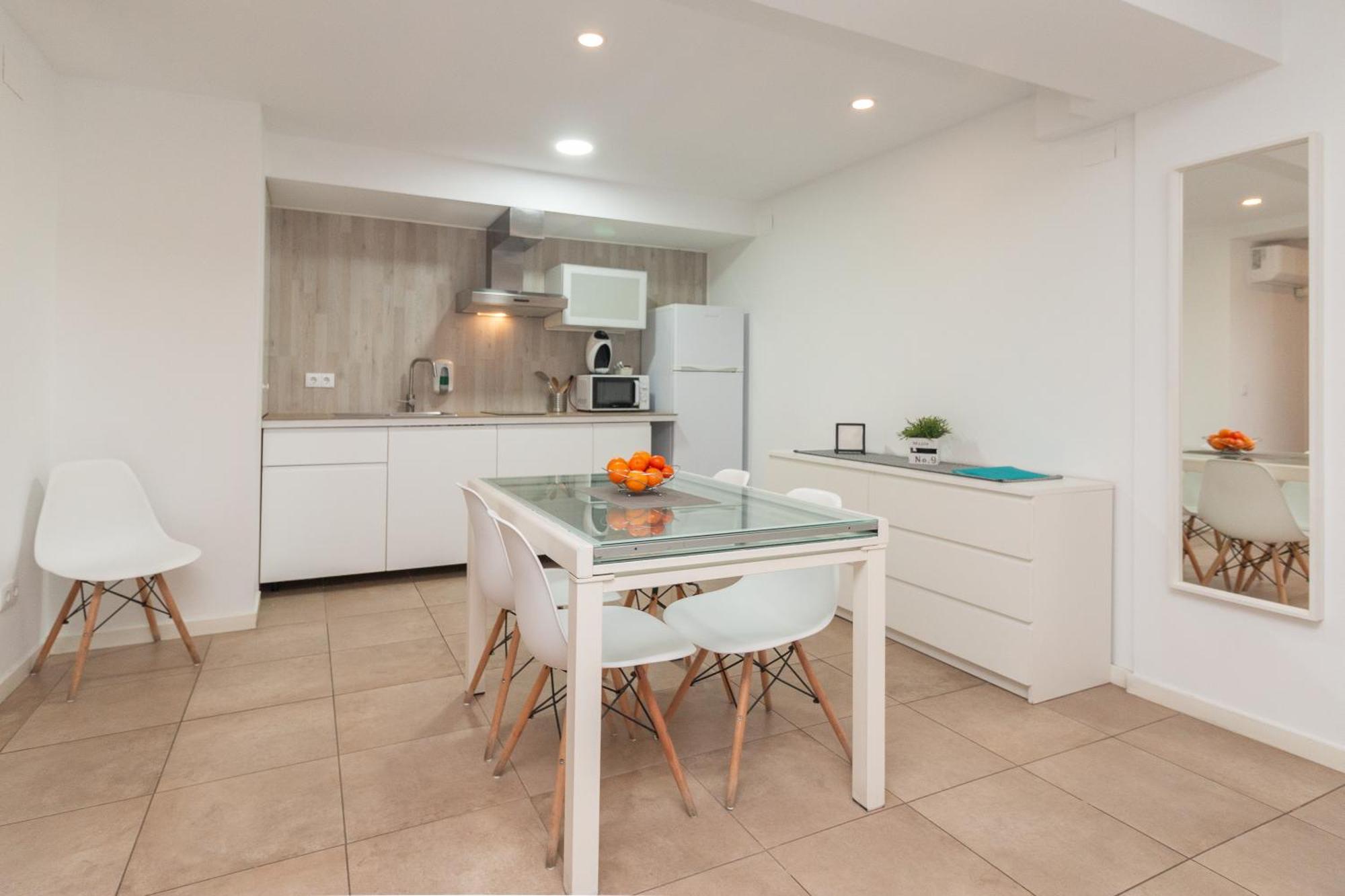 فالنسيا Bet Apartments - Abastos الغرفة الصورة