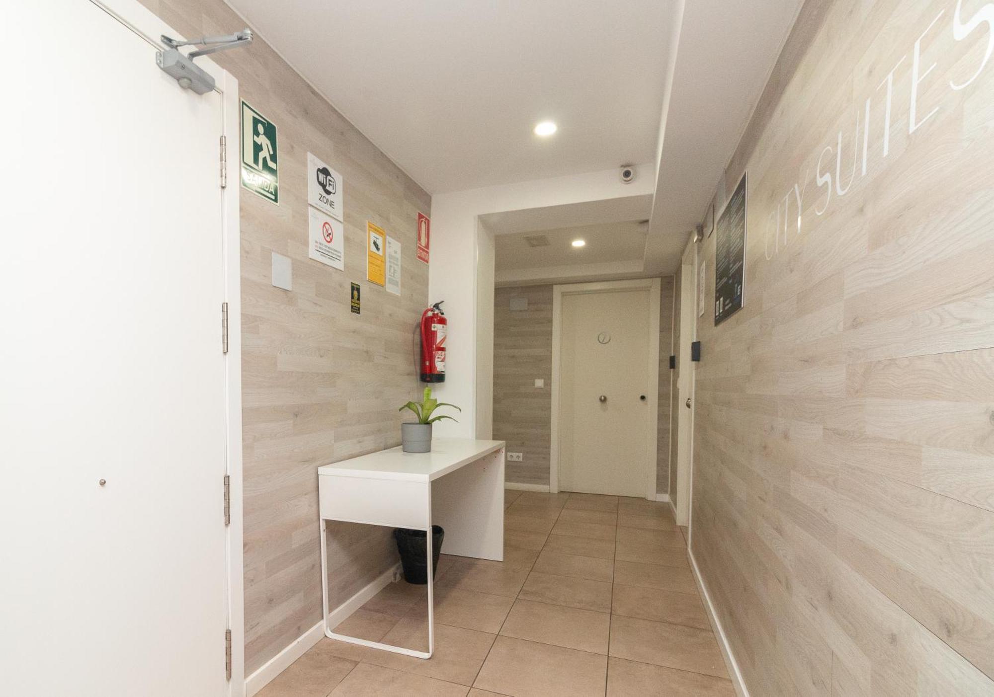 فالنسيا Bet Apartments - Abastos المظهر الخارجي الصورة